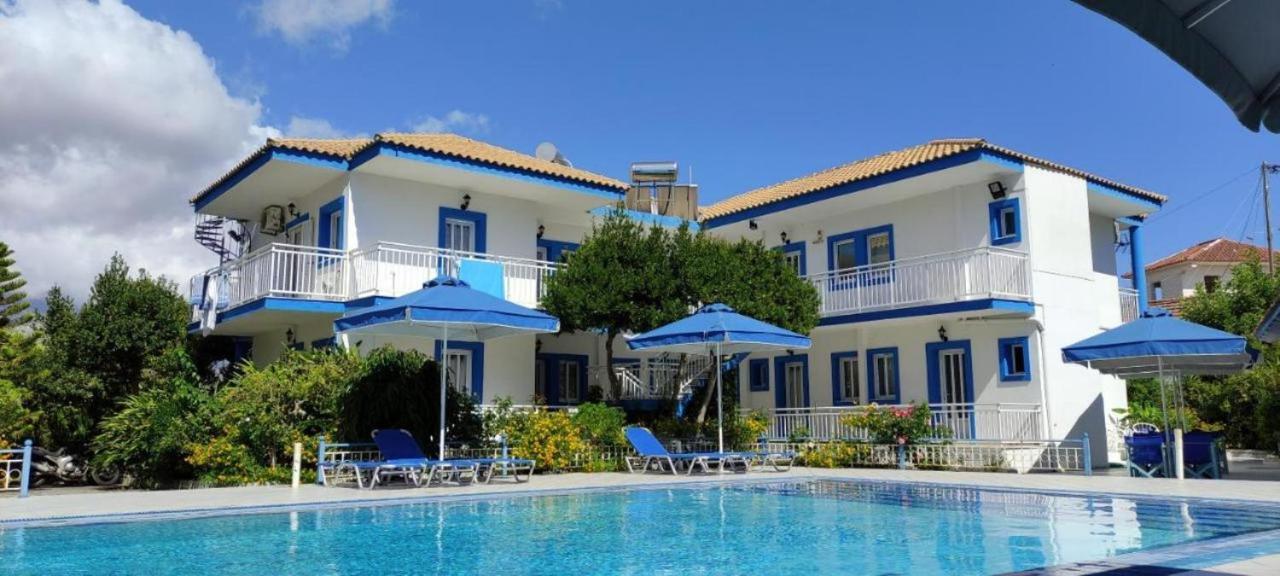 Blue White - Kefallonia Poolside Retreats Spartia (Kefalonia)